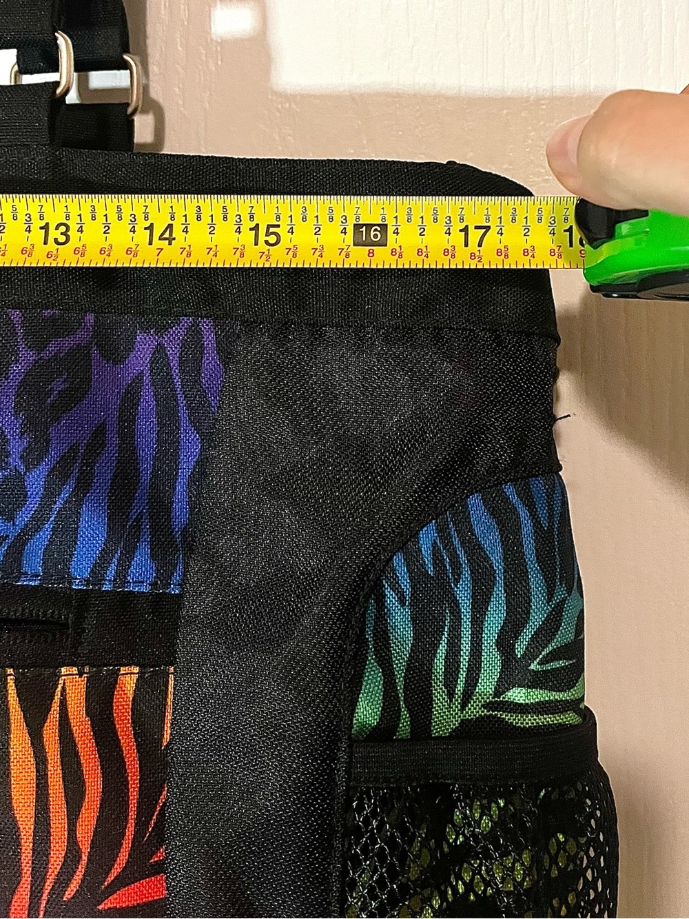 Jansport Rainbow Animal Print Tote in Purple Pink Orange Blue - Picture 2 of 8
